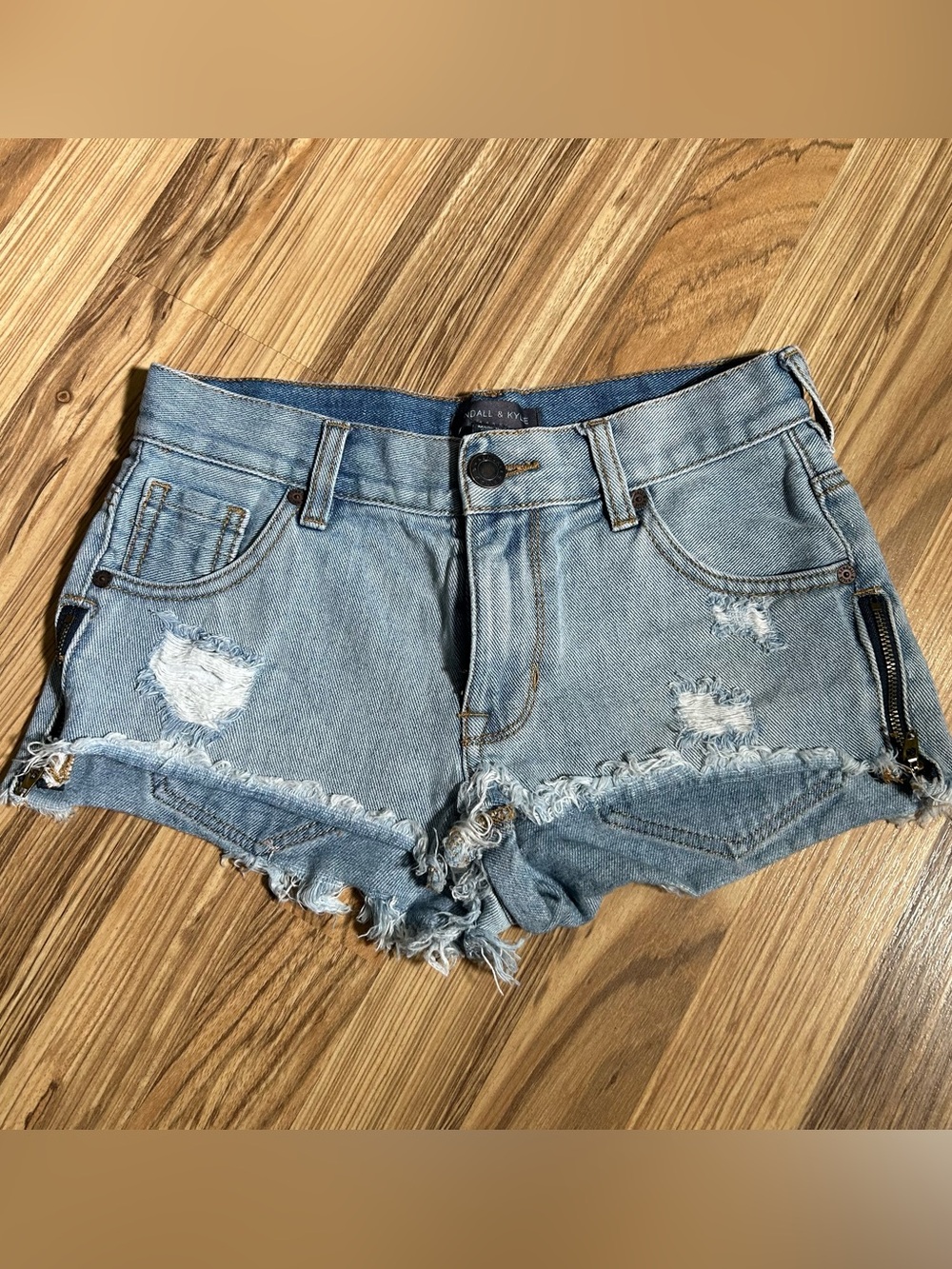 Kendall Kylie Denim Shorts Womens Size 0 Y2K Distressed Cutoff Side Zip Festival